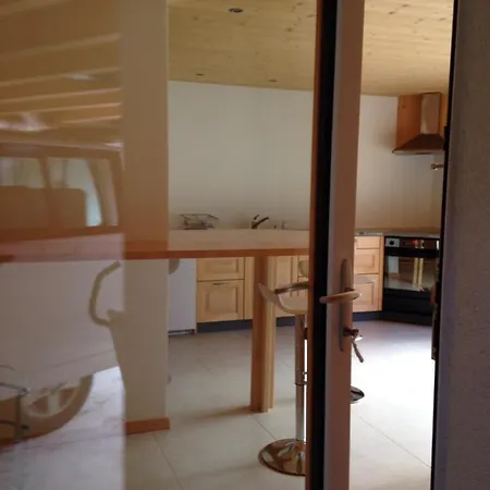 Lejlighed 2-zimmer Ferienwohnung,parterre,sitzplatz,garage