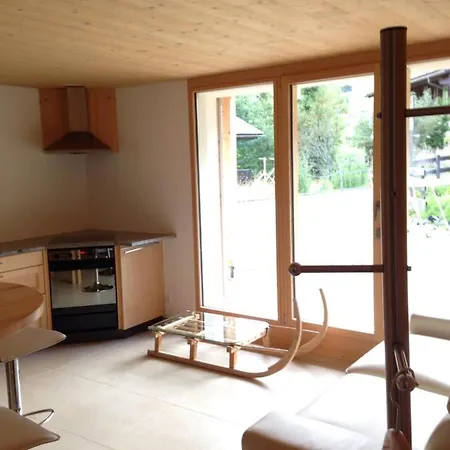 Apartamento 2-zimmer Ferienwohnung,parterre,sitzplatz,garage *