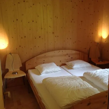 2-zimmer Ferienwohnung,parterre,sitzplatz,garage *