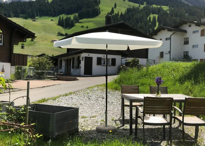 2-zimmer Ferienwohnung,parterre,sitzplatz,garage