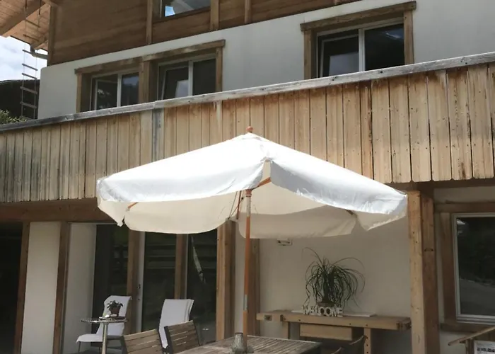 2-zimmer Ferienwohnung,parterre,sitzplatz,garage