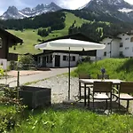 2-zimmer Ferienwohnung,parterre,sitzplatz,garage