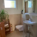 Daire 2-zimmer Ferienwohnung,parterre,sitzplatz,garage Adelboden